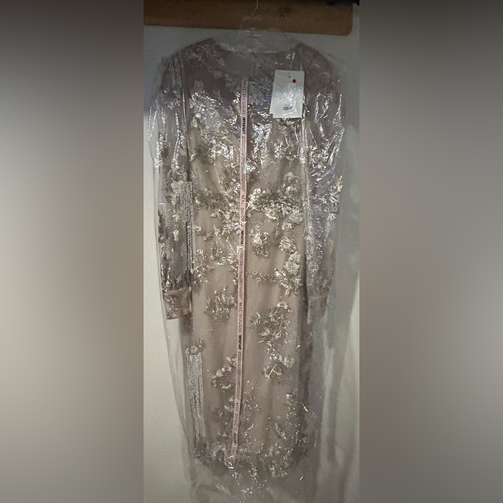 NWT Mac Duggal Beige Embellished High Neck Illusion Long Sleeve Midi Dress - Picture 4 of 6